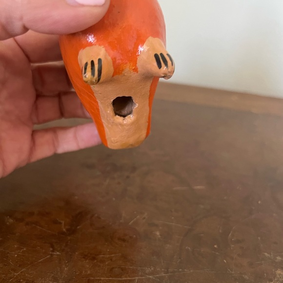 Vintage Hand Made Clay Parrot Whistle from Panama - Picture 5 of 7